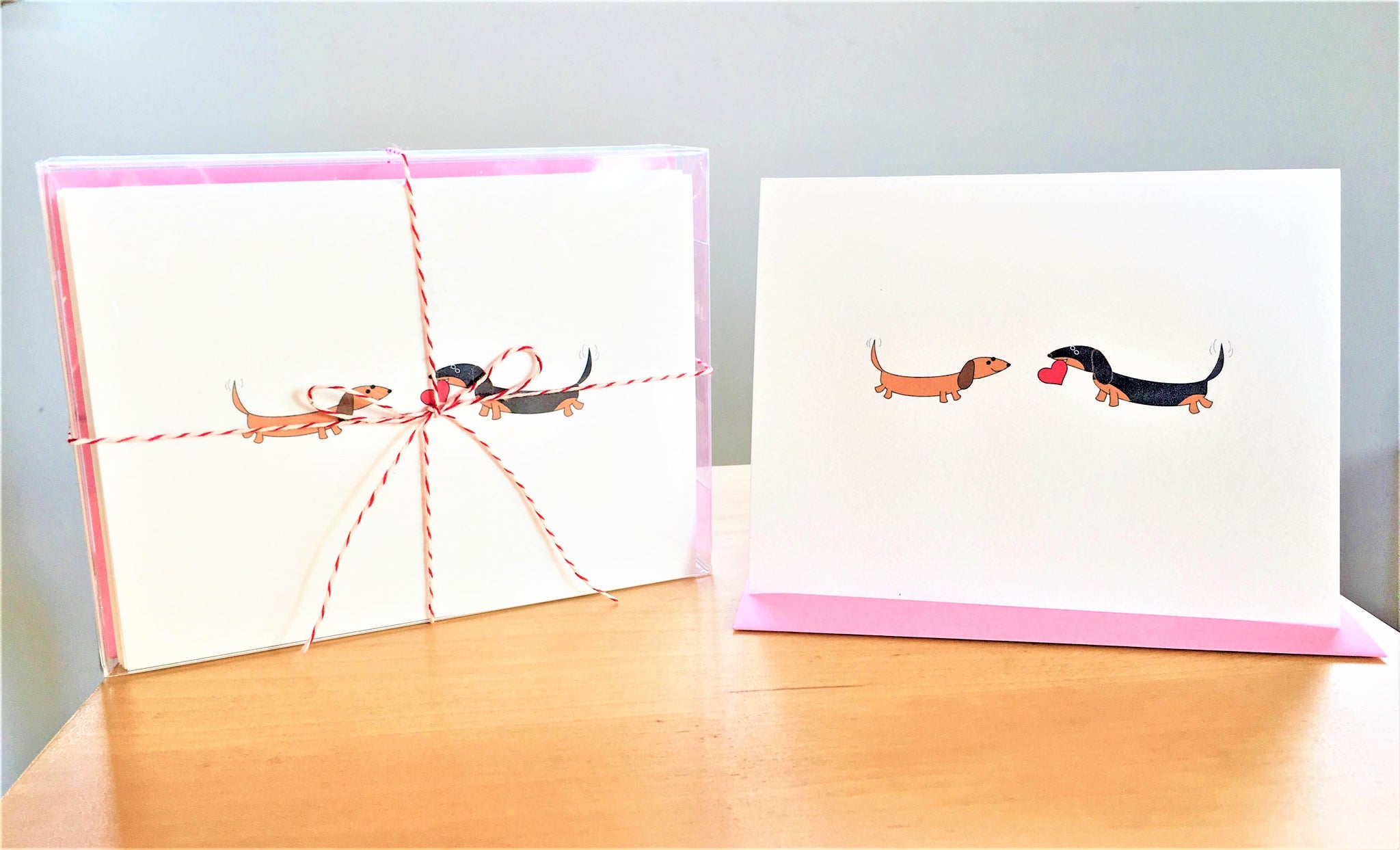Dachshunds with Heart Valentine's Day Card Set